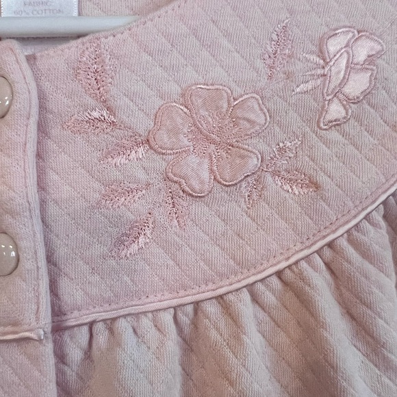 Go Softly Short Quilted Pink Bed Coat Large 3/4 Sleeves Snap Buttons And Pockets - Picture 2 of 4